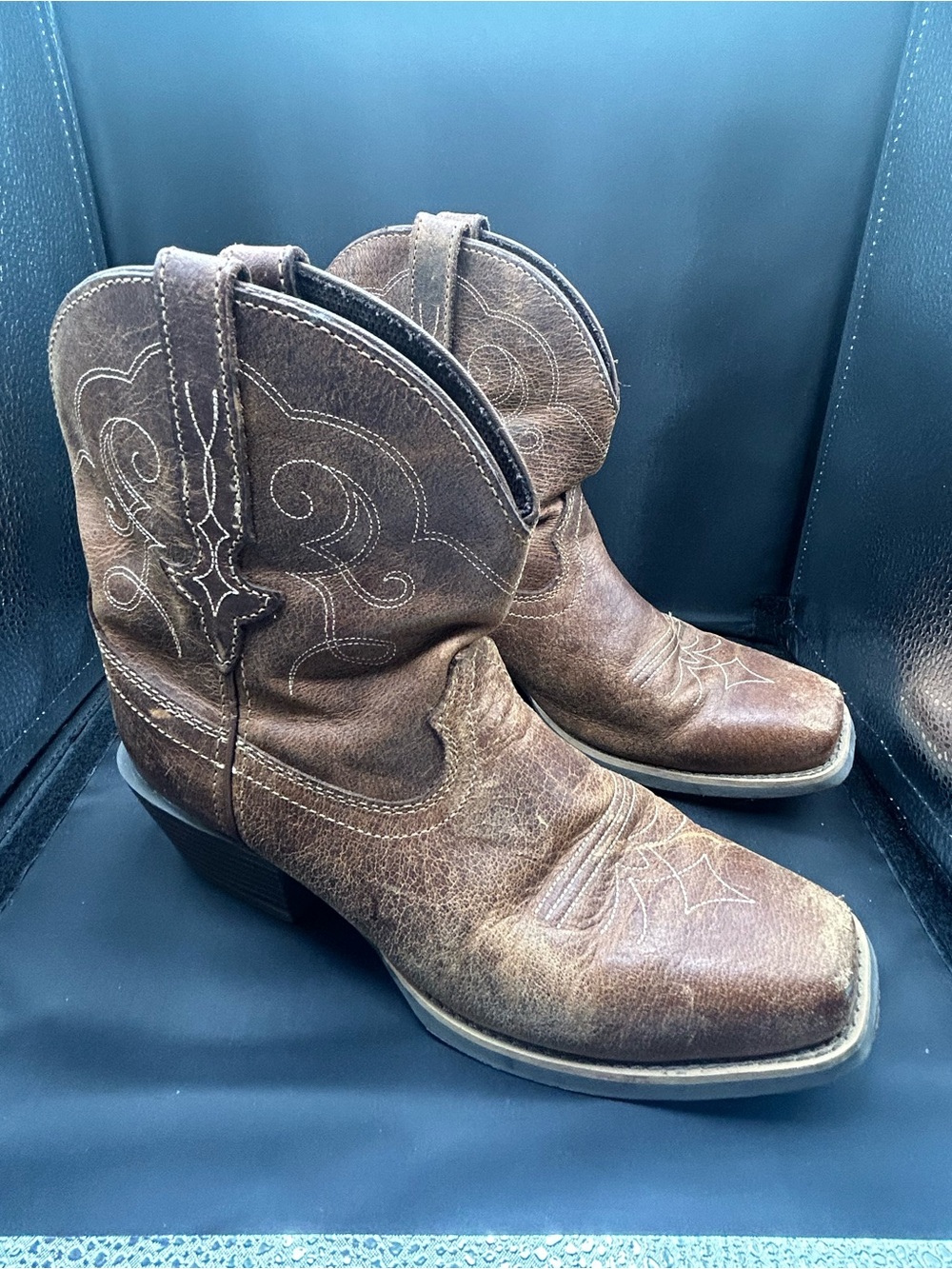 Women’s Justin boots